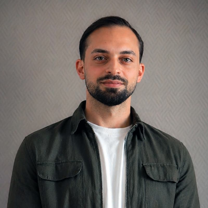 Porträtt av Rickard Safaei